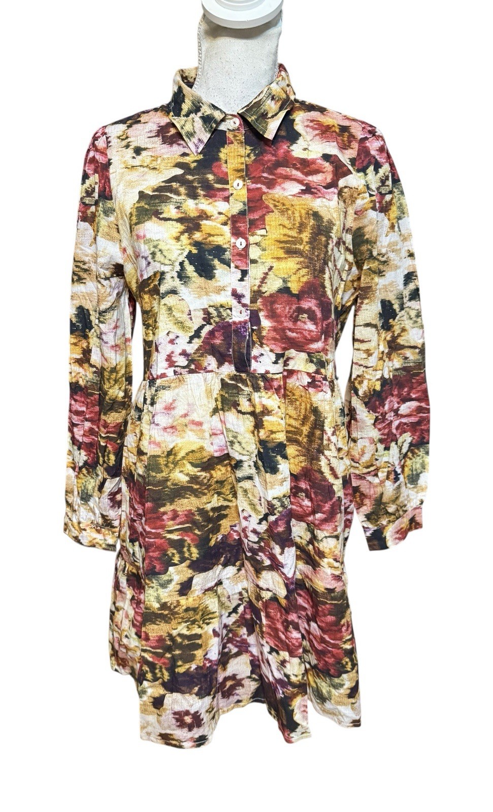 NWT Ro’s Garden Romy Floral Print Point Collar Button Front Tiered Sz M