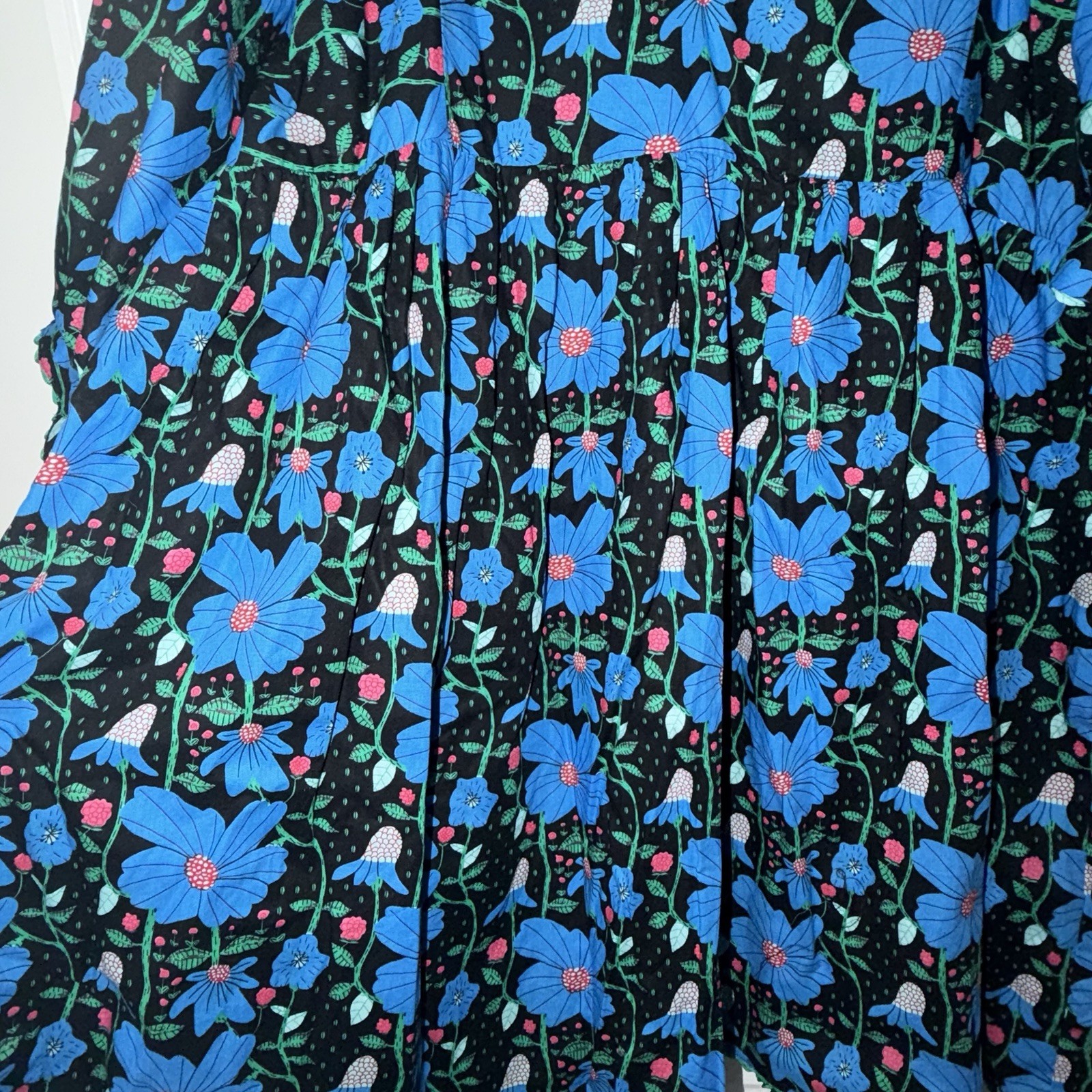 Gigio Floral V-Neck Dress Size S