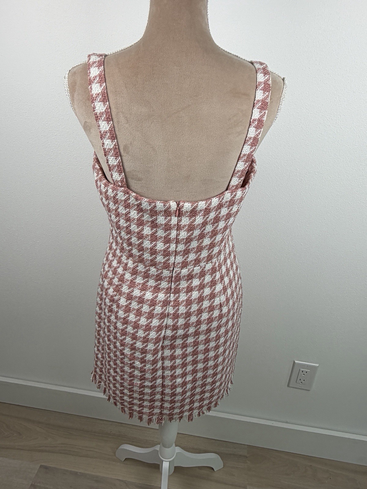 Forever 21 Pink White Tweed Houndstooth Mini Dress Gold Buttons Medium NWT
