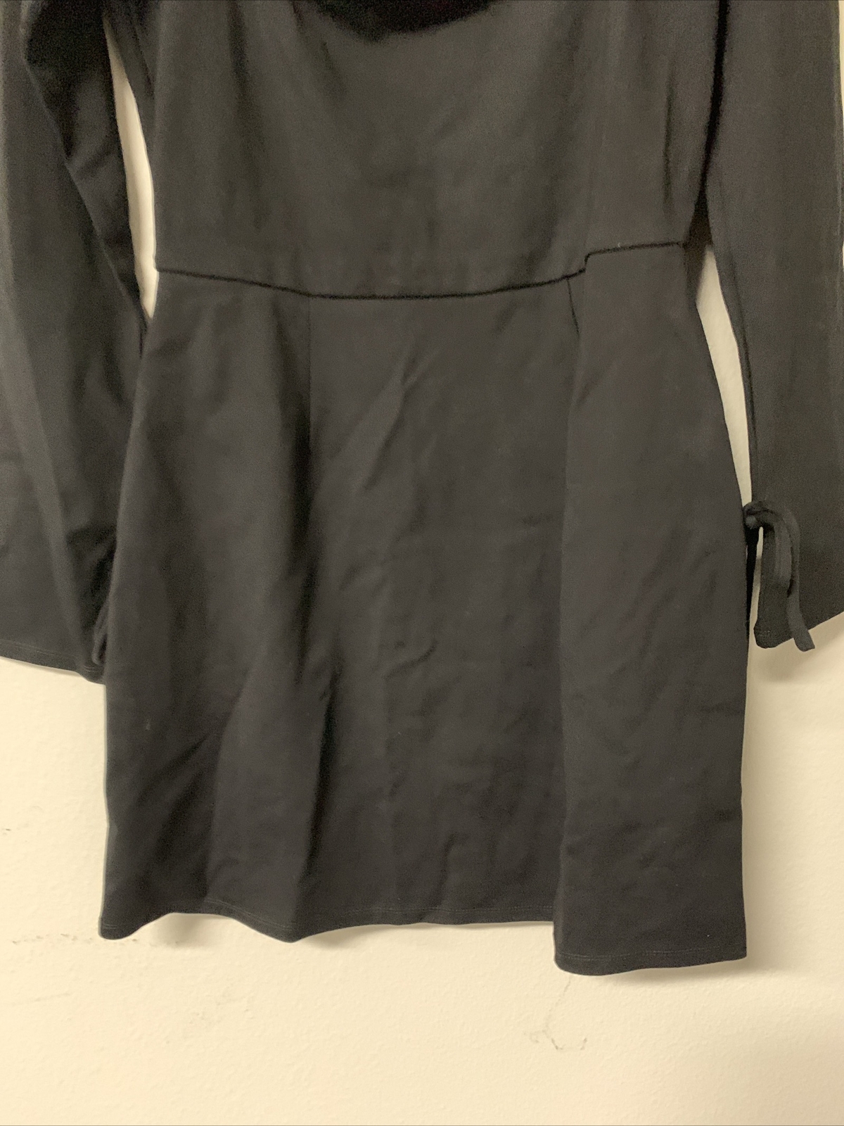 Miami for Francesca’s Black Long Flare Sleeve Mid Short Dress WOMENS SIZE MEDIUM