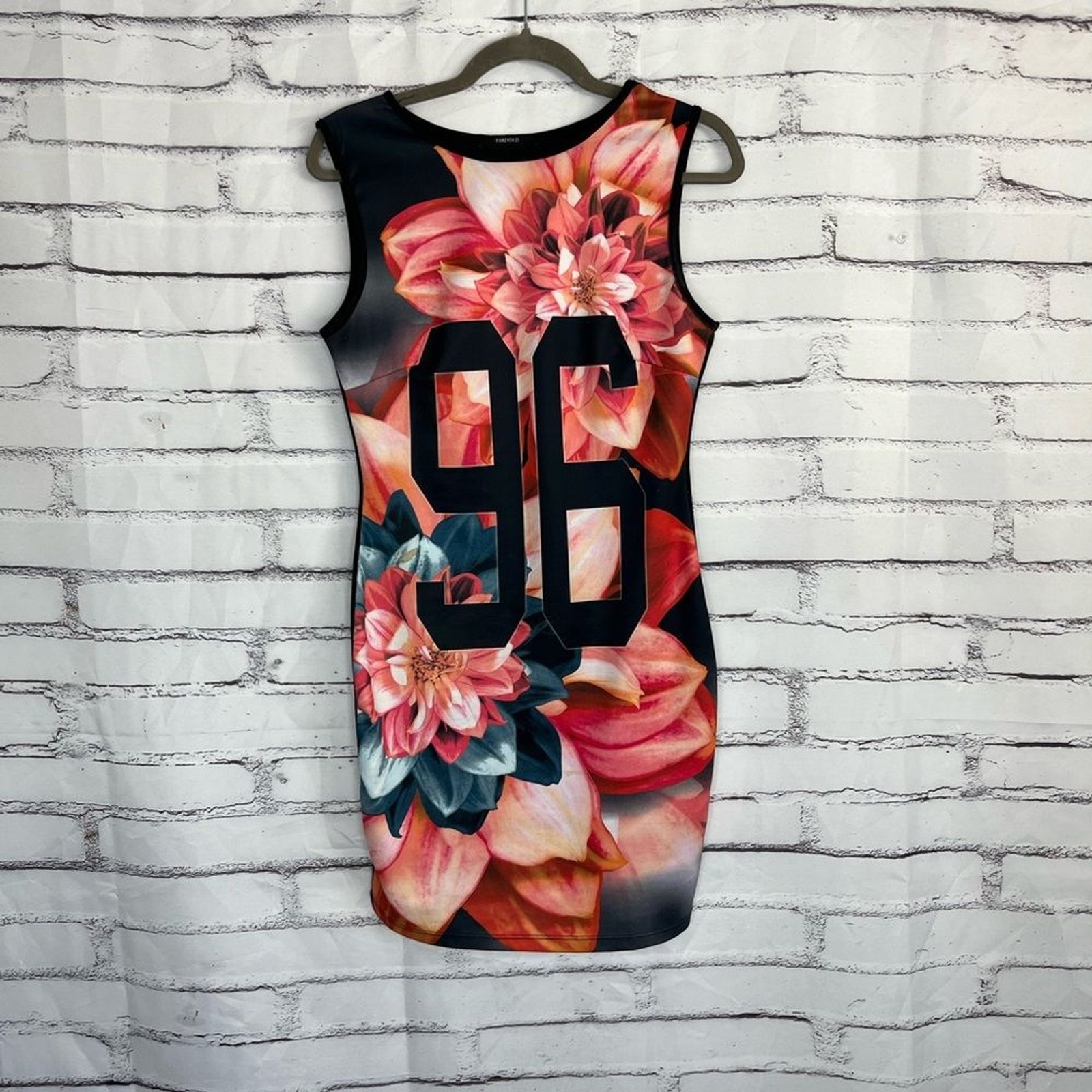 Forever 21 Floral 96 Bodycon Tank Dress Women’s Small Sleeveless Stretch Graphic
