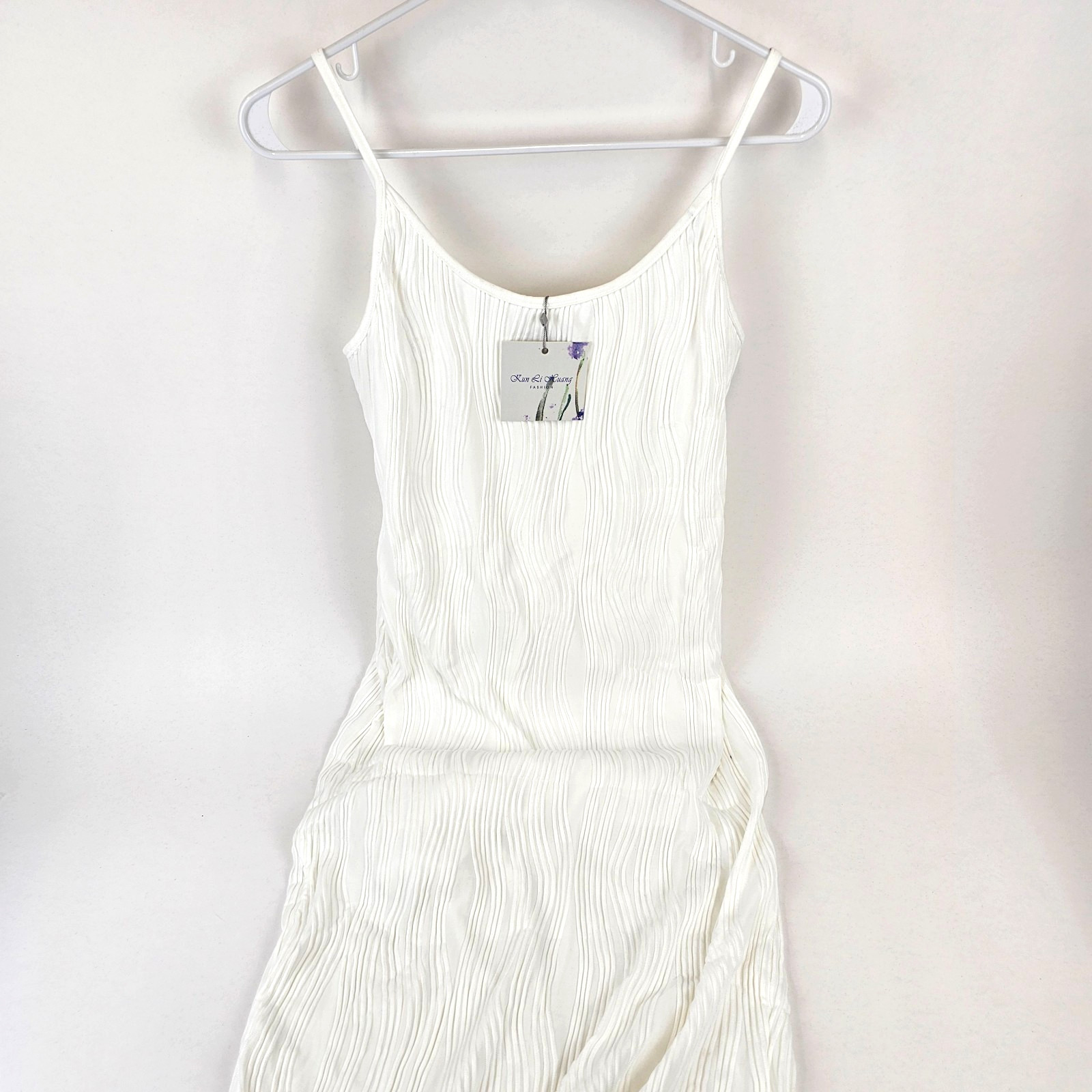 Women’s XL White Slim Fit Spaghetti Strap Back Slit Tight Dress Slip Built In