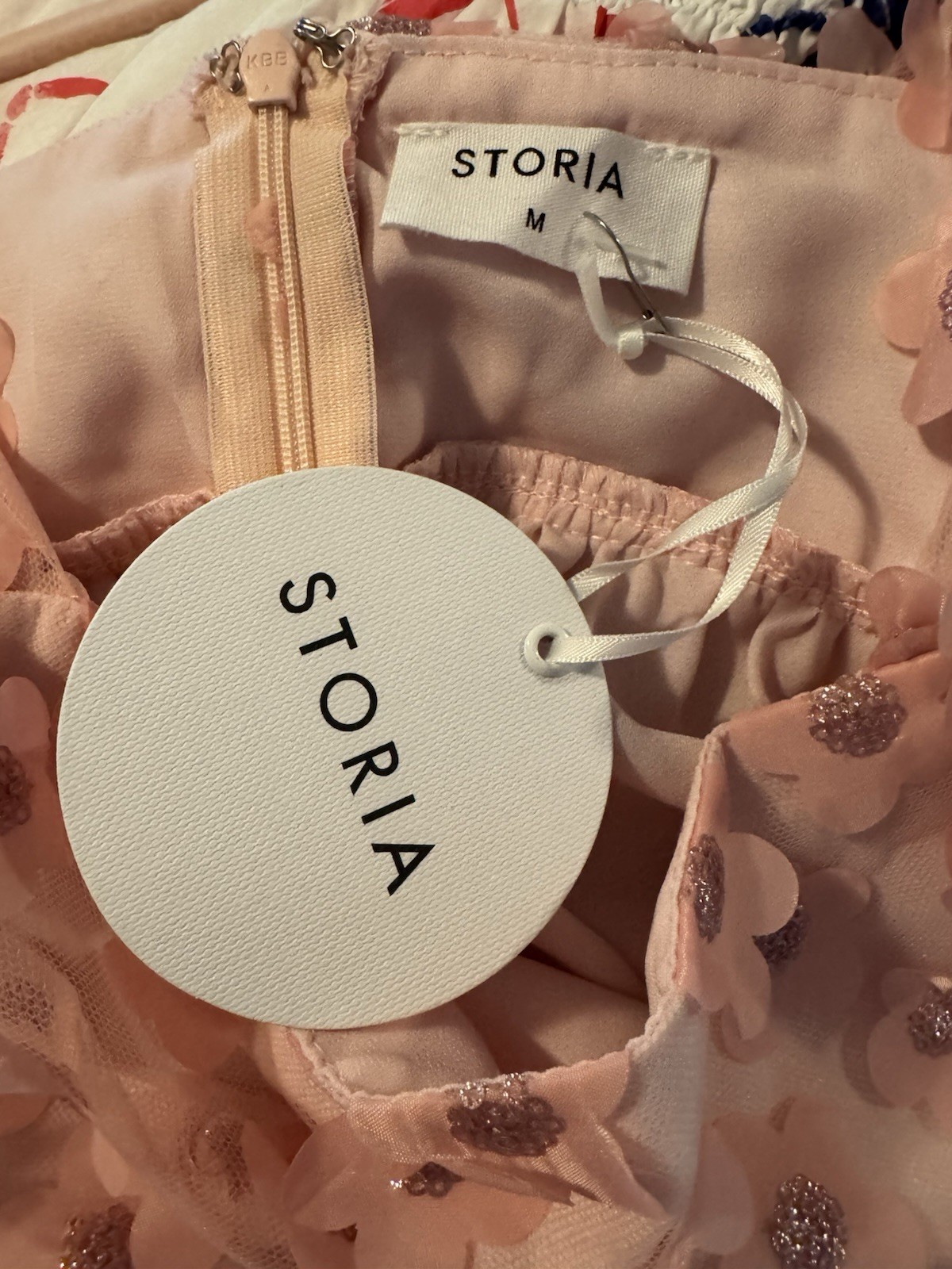 STORIA NWT Pink 3D Floral Appliqué Mini Dress Tie Shoulders Size Medium
