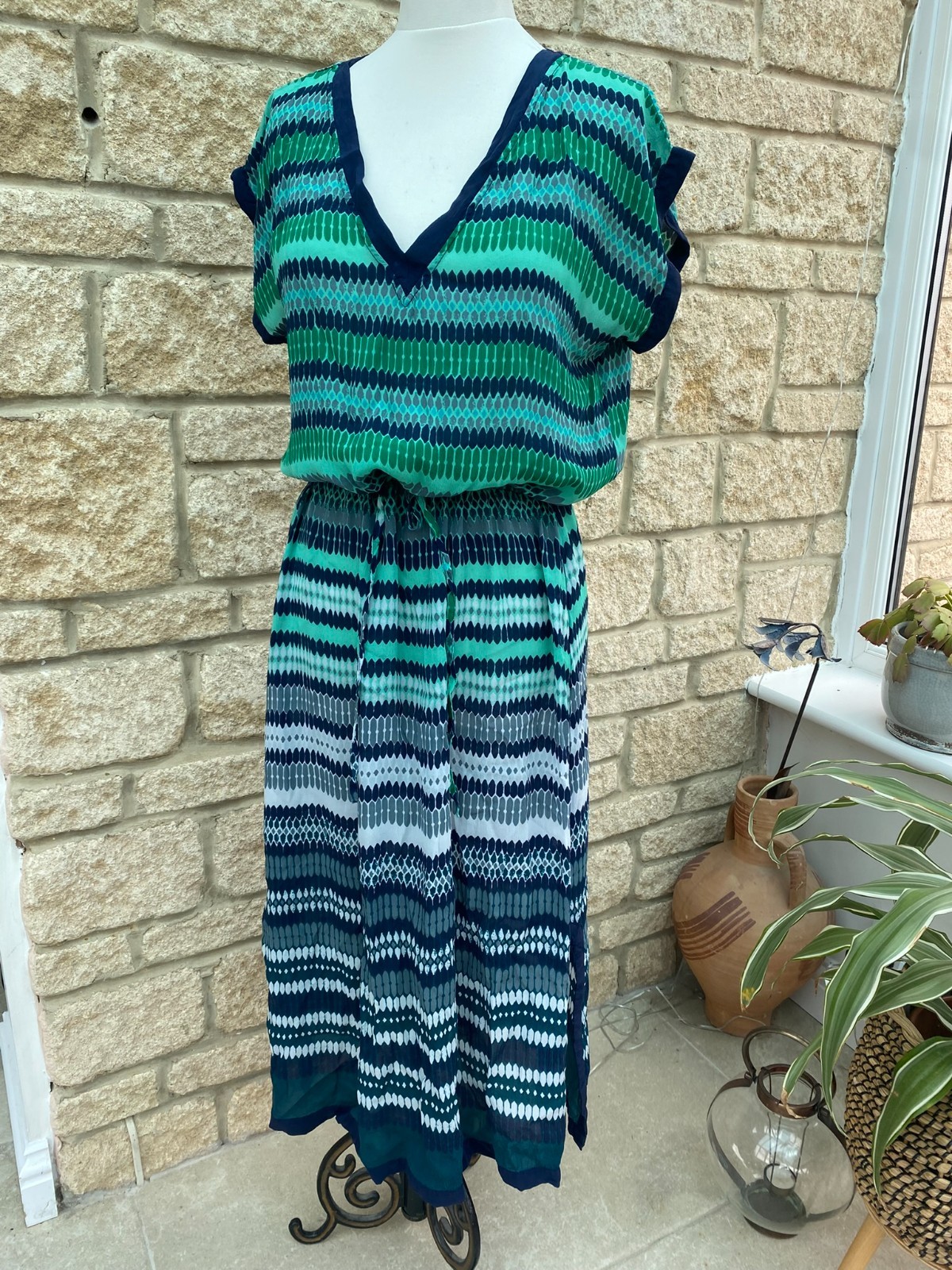 One Season Australia Blue Green Viscose Dress size M