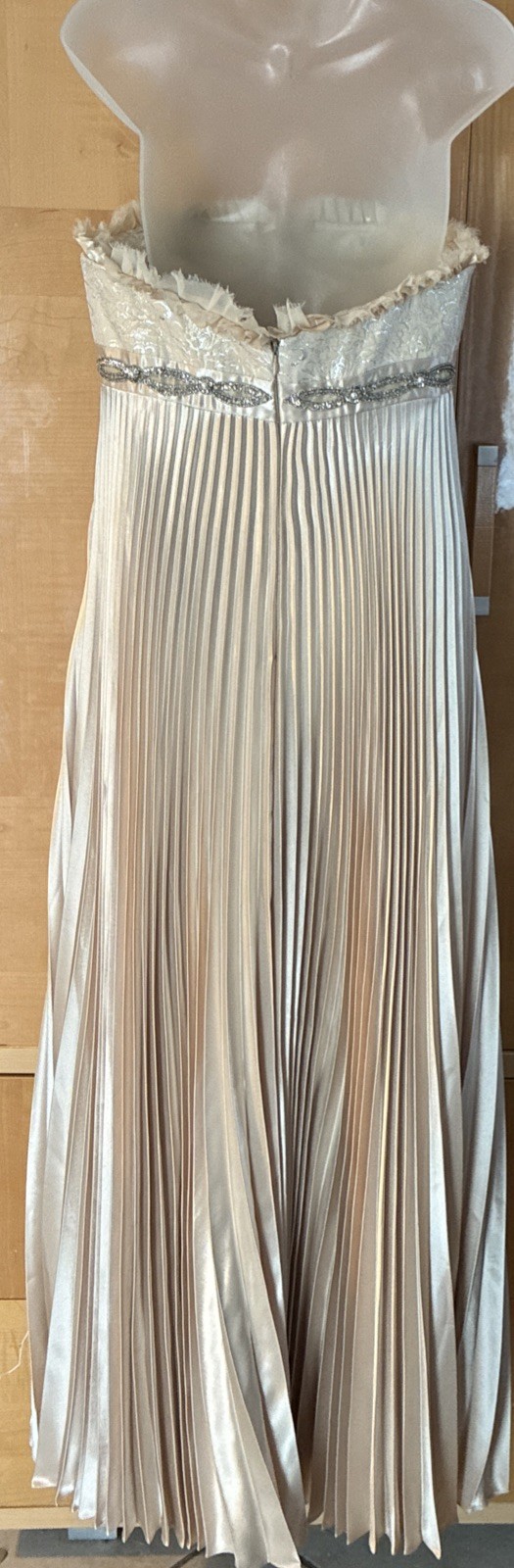 Badgley Mischka Size 10 metallic gold empire waisted gown ZUES DROPPED YOU $2800