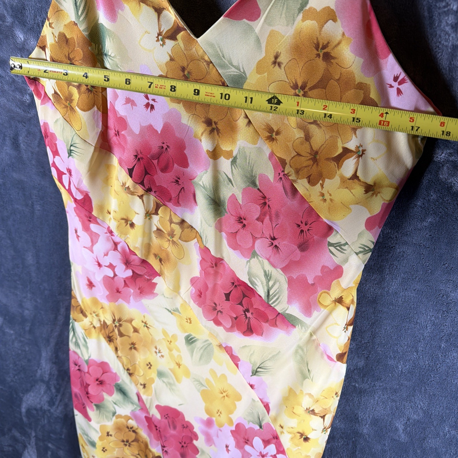 A Wild Thyme dress M Fully Lined a showstopper for any sun-drenched occasion!