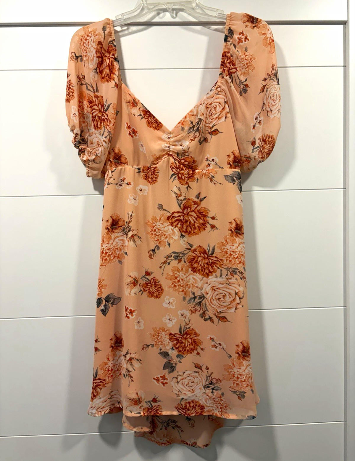 Blushair Peach Floral V-Neck Puff Sleeve Tie Back A-Line Short Dress L