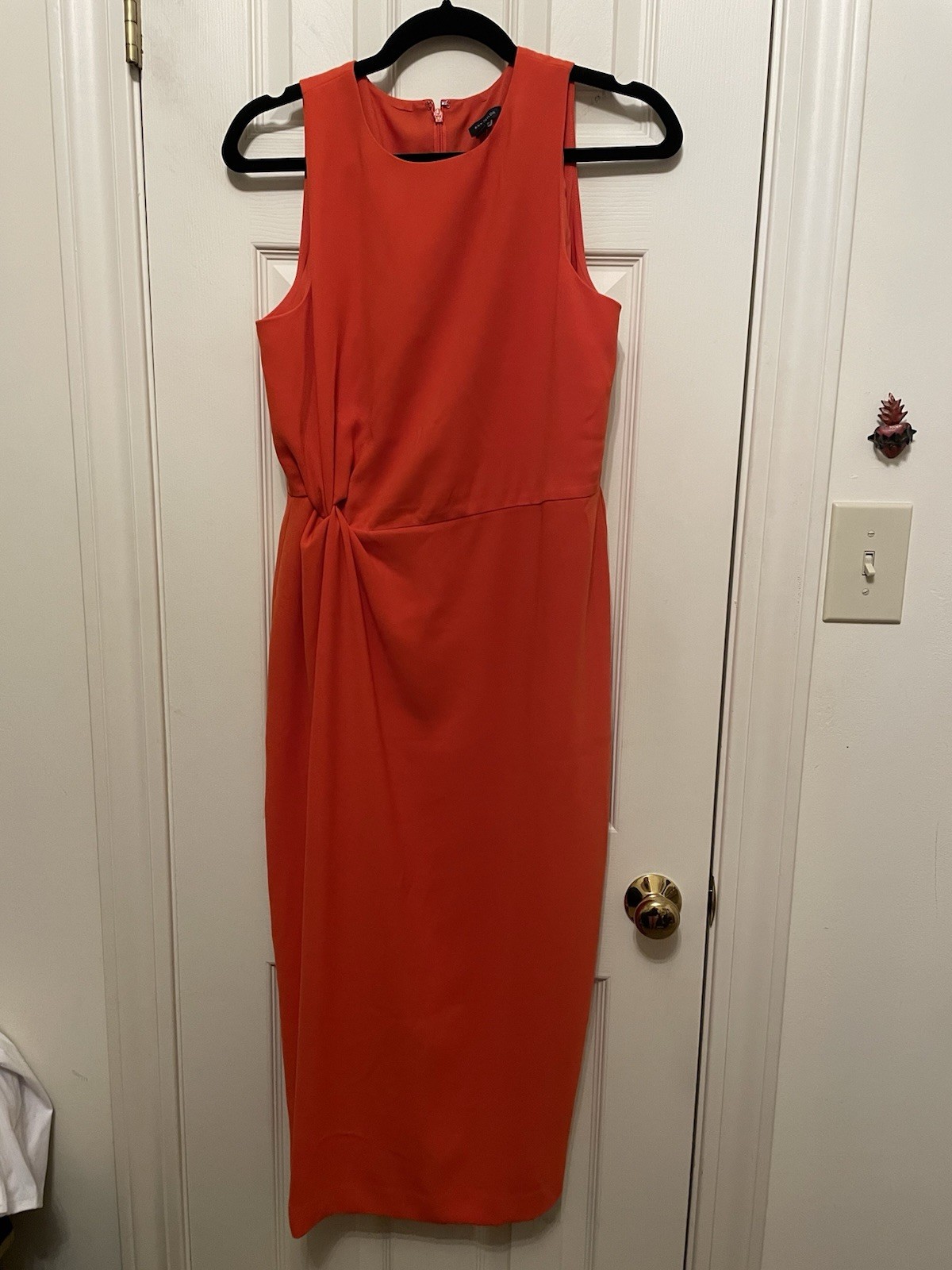 Ann Taylor Crew Neck Twist Sheath Dress Size 8P Orange
