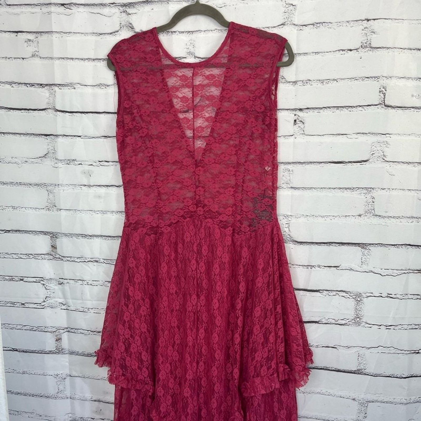 R.Vivimos Pink Lace Asymmetrical Midi Dress Women’s XL Deep V Sleeveless NWT