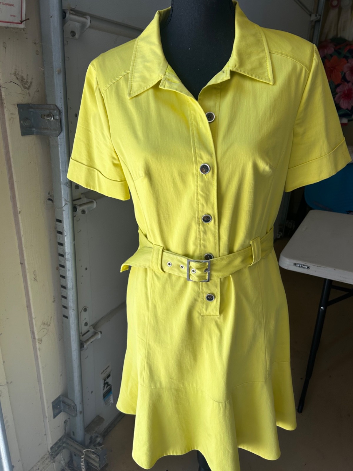 Karen Millen US sz 10 Neon Yellow belted cotton button front ruffle bottom