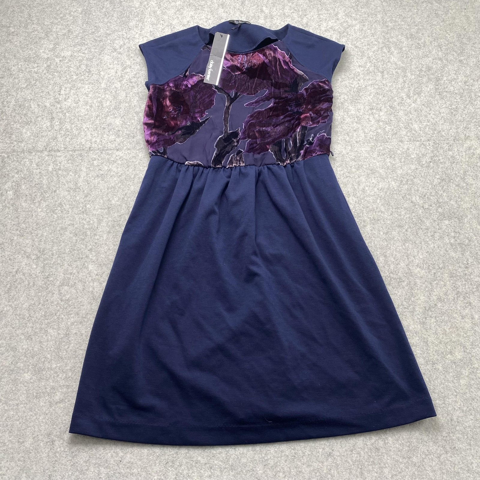 Daisy Fuentes Dress Womens Medium Blue Velvet Floral A-Line Short Sleeve