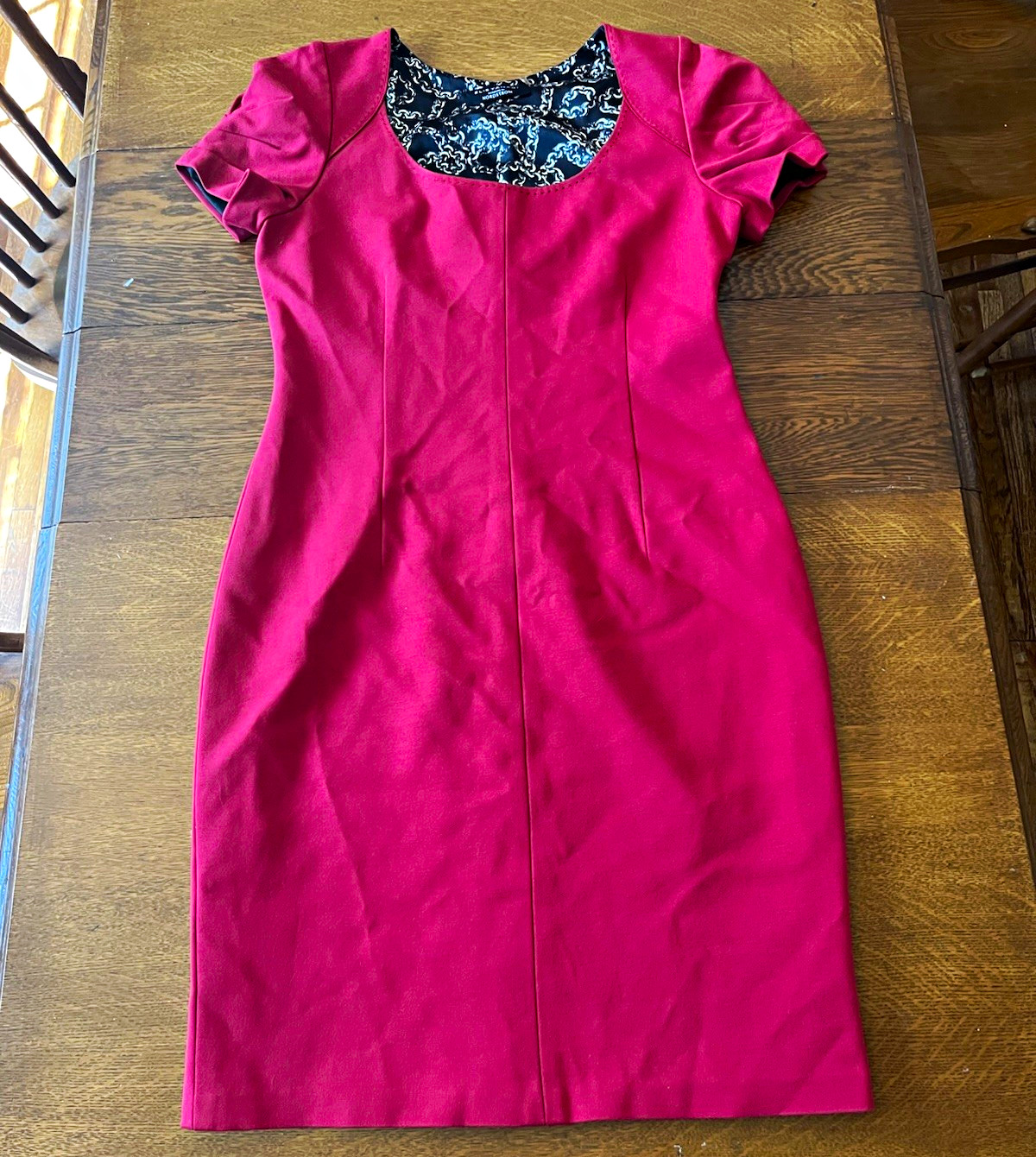 Elie Tahari Nordstrom Dress Womens M Red Sheath Scoop Neck Short Sleeve Midi