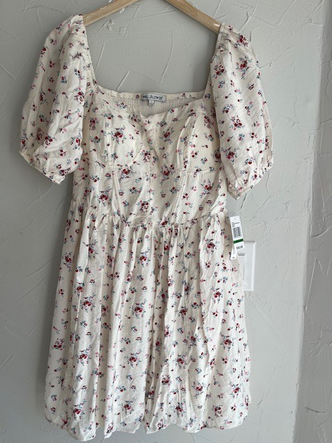 Women’s Wallflower Gardenia Print Short Sleeve Dress Size Large NWT