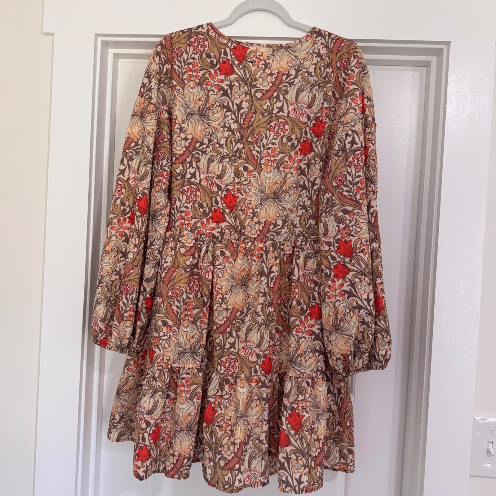 Entro Floral Smocked Mini Dress Long Sleeve Boho Tan Red Brown D21560 Womens M