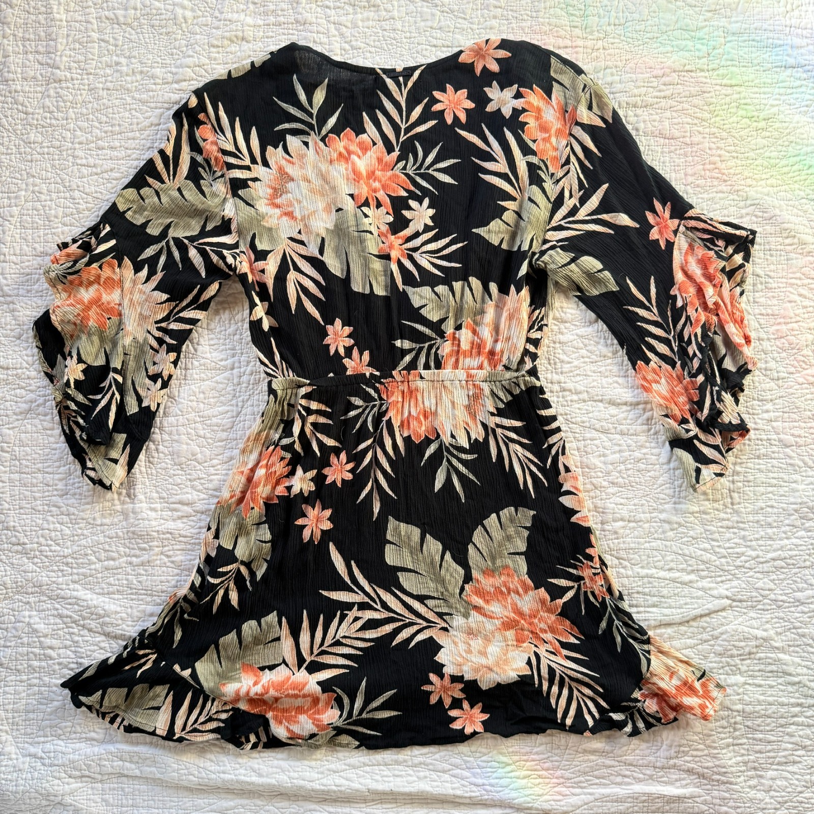 Billabong Size M Black Tropical Floral Print Mini Dress Bell Sleeves Whimsigoth