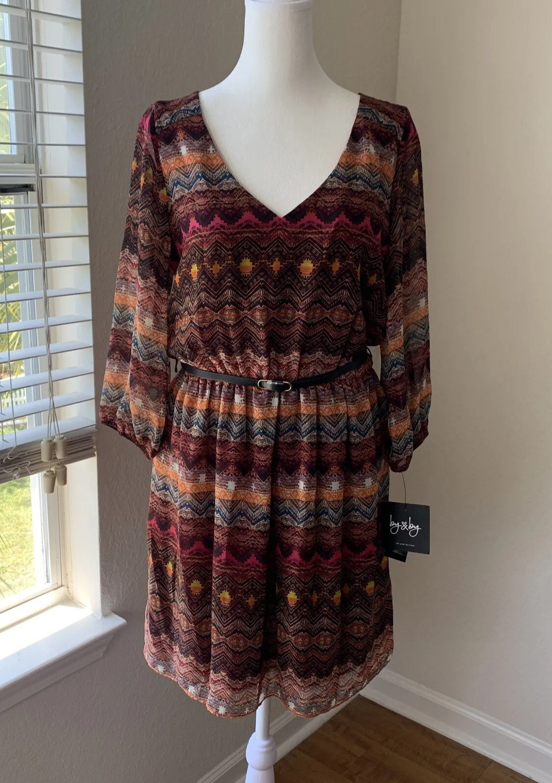NEW BOHO Chevron Dress Women’s Size Medium Career Casual Semi-Sheer