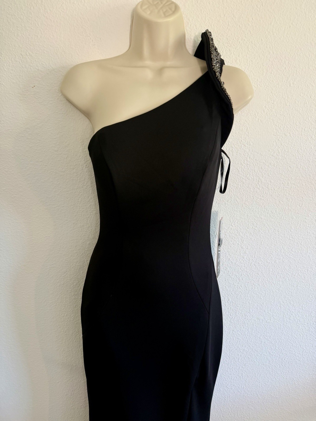 Jovani Gown NWT Sz 2 One Shoulder Beaded Mermaid Prom Guest Pageant Formal Gala