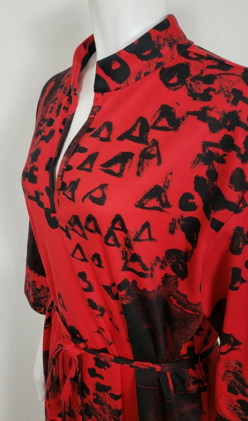 Natori Womens Dress Size Large Elbow Sleeve Pullover Red Black Abstract Casual