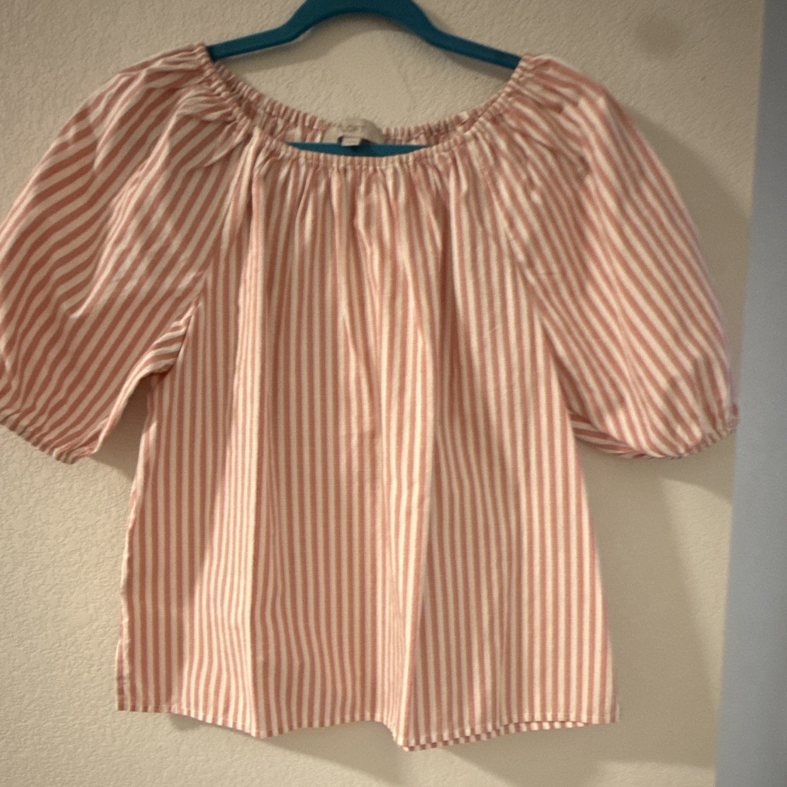 LOFT Women’s M Pink White Striped Puff Sleeve Short Sleeve blouse: