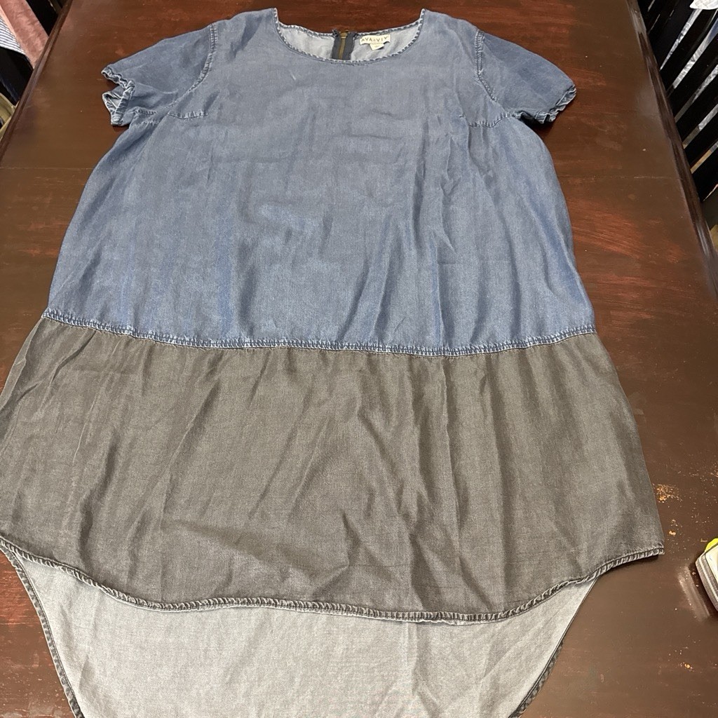 Ava & Viv Chambray Colorblock Dress Women’s 2X Blue Gray High-Low Hem