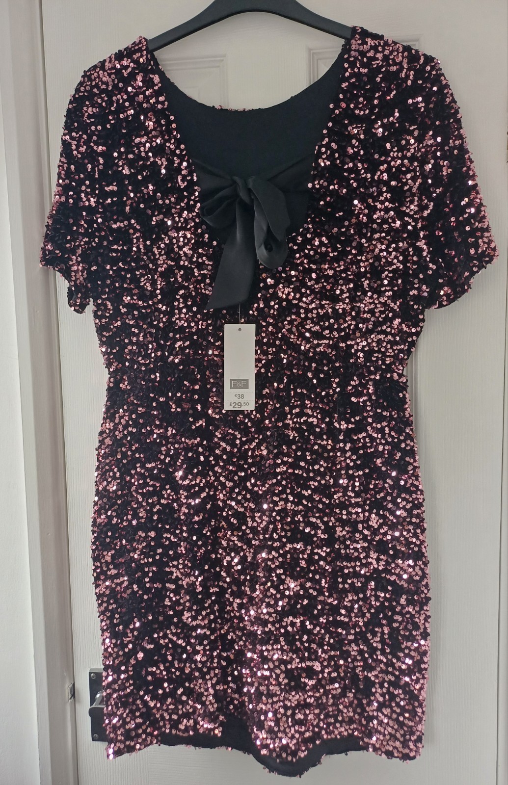 BNWT sz 18 DUSKY PINK SEQUIN BOW BACK EVENING DRESS COCKTAIL PARTY CRUISE NEW