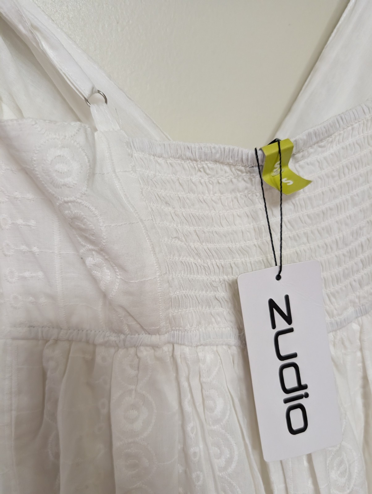 Oipunz White Solid V-Neck Smocked Tiered Midi Sundress Adjustable Straps S