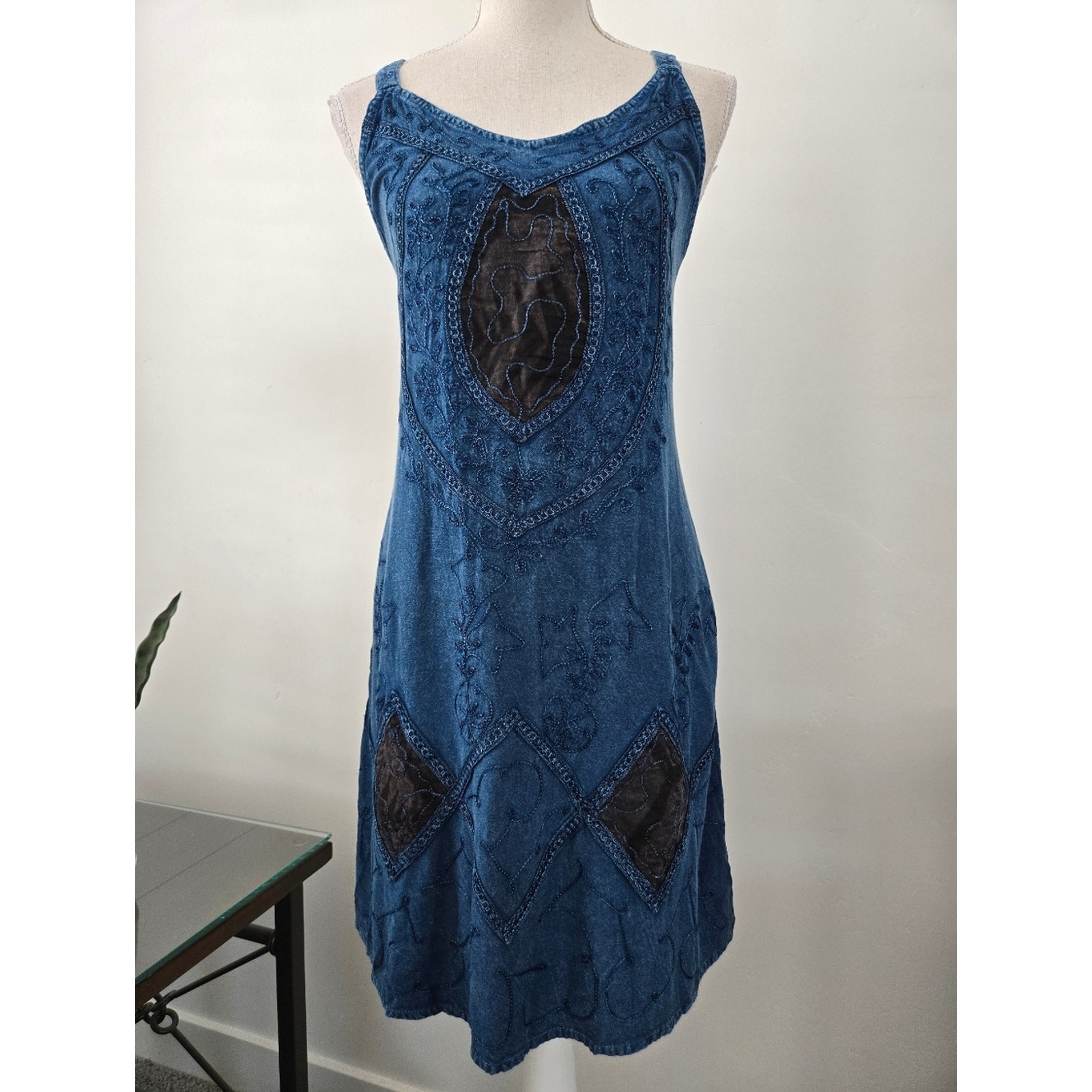 Ki Siddhartha Bohemian Earthy Gypsy patchwork intricate embroidery Dress. Small.