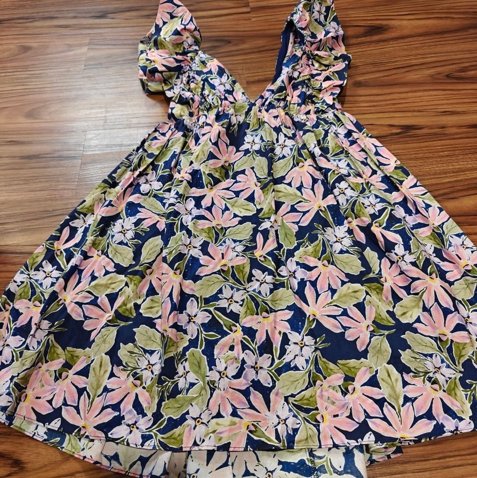 Storia Floral Backless Tie Mini Dress – Blue/Pink