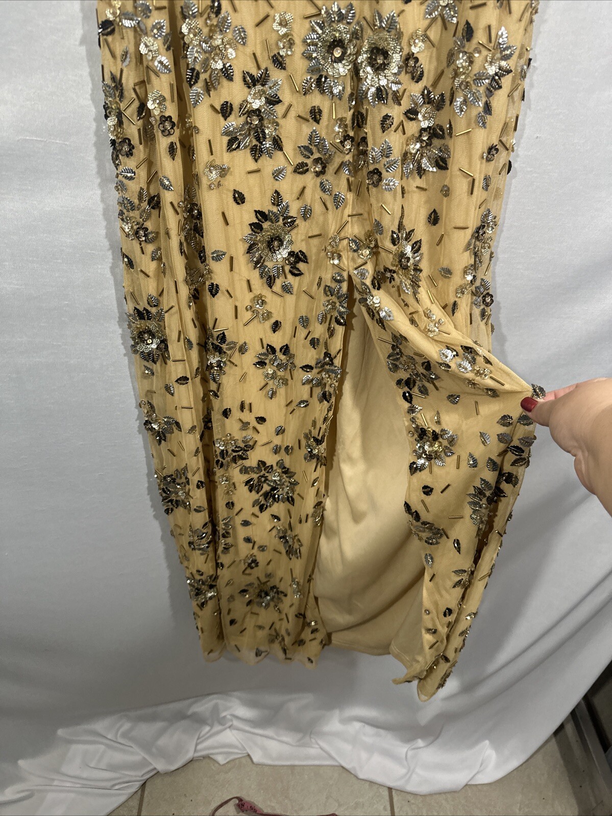 NWT $598 Mac Duggal [ 6 ] 5477 Floral Embellished Scoop Neck Gown Gold S1620
