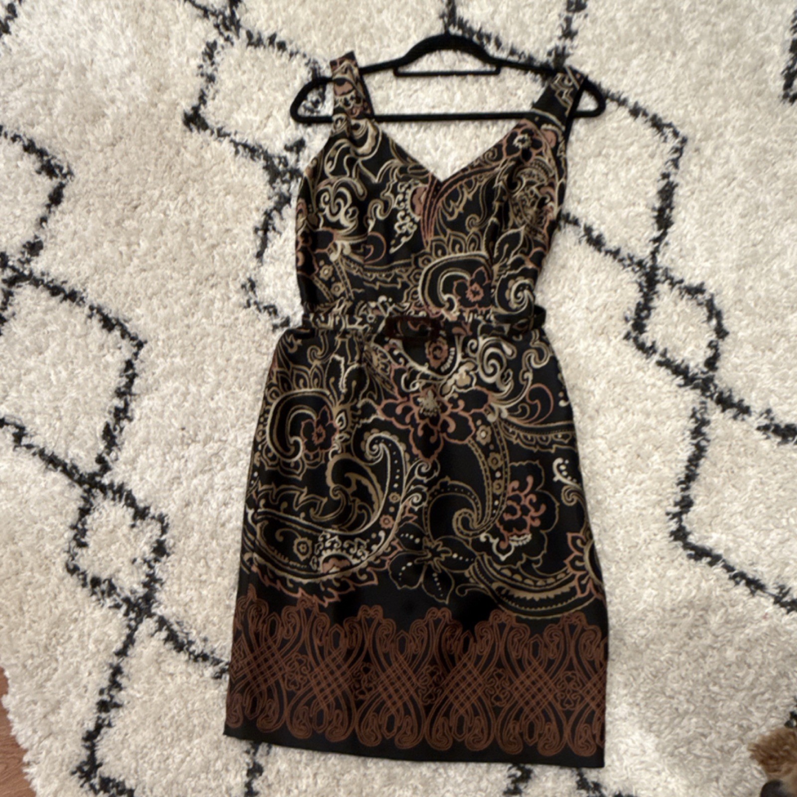 Anne Klein Paisley Sheath Dress Black Gold Brown Sleeveless V-Neck Size 6