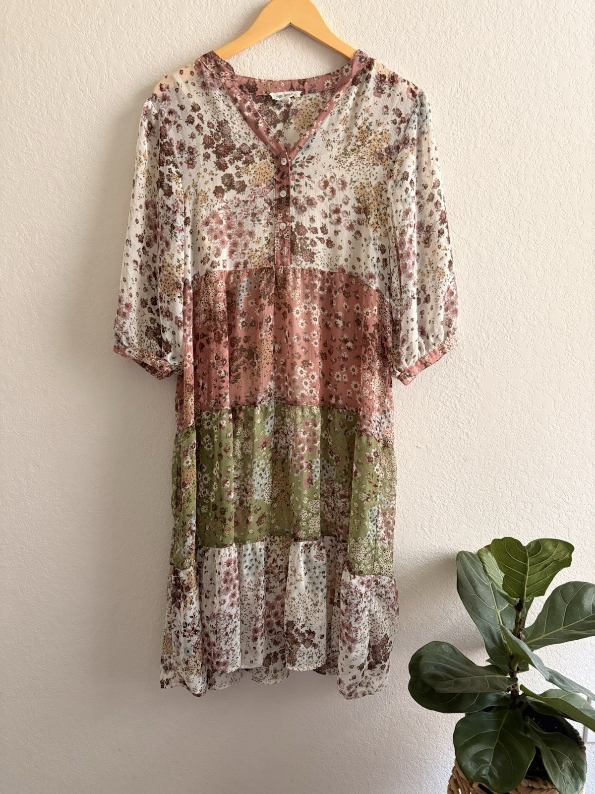 Hope Springs Floral Maxi Dress Sz L Green Pink Sheer Tiered Ruffled Boho Lined