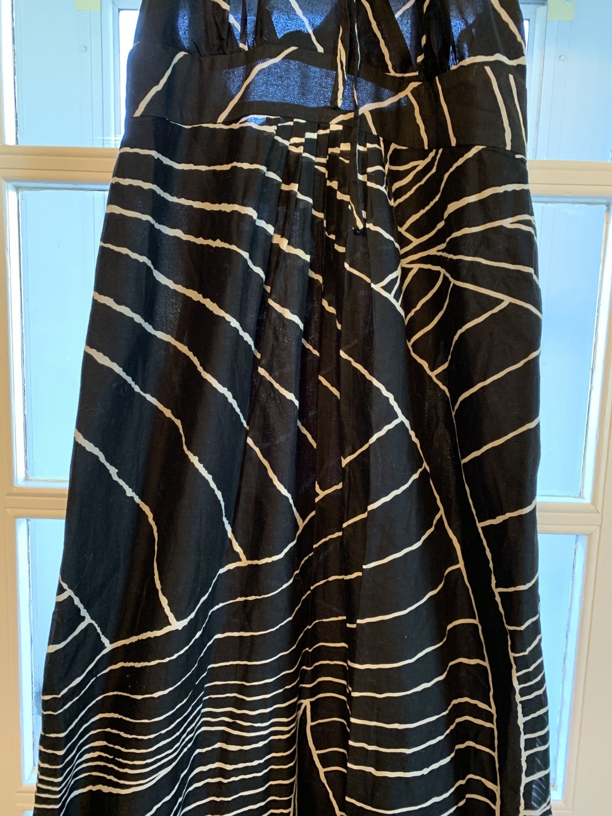 Ann Taylor Maxi Dress Black Lined Size 8 Sundress Graphic Print Side Zip