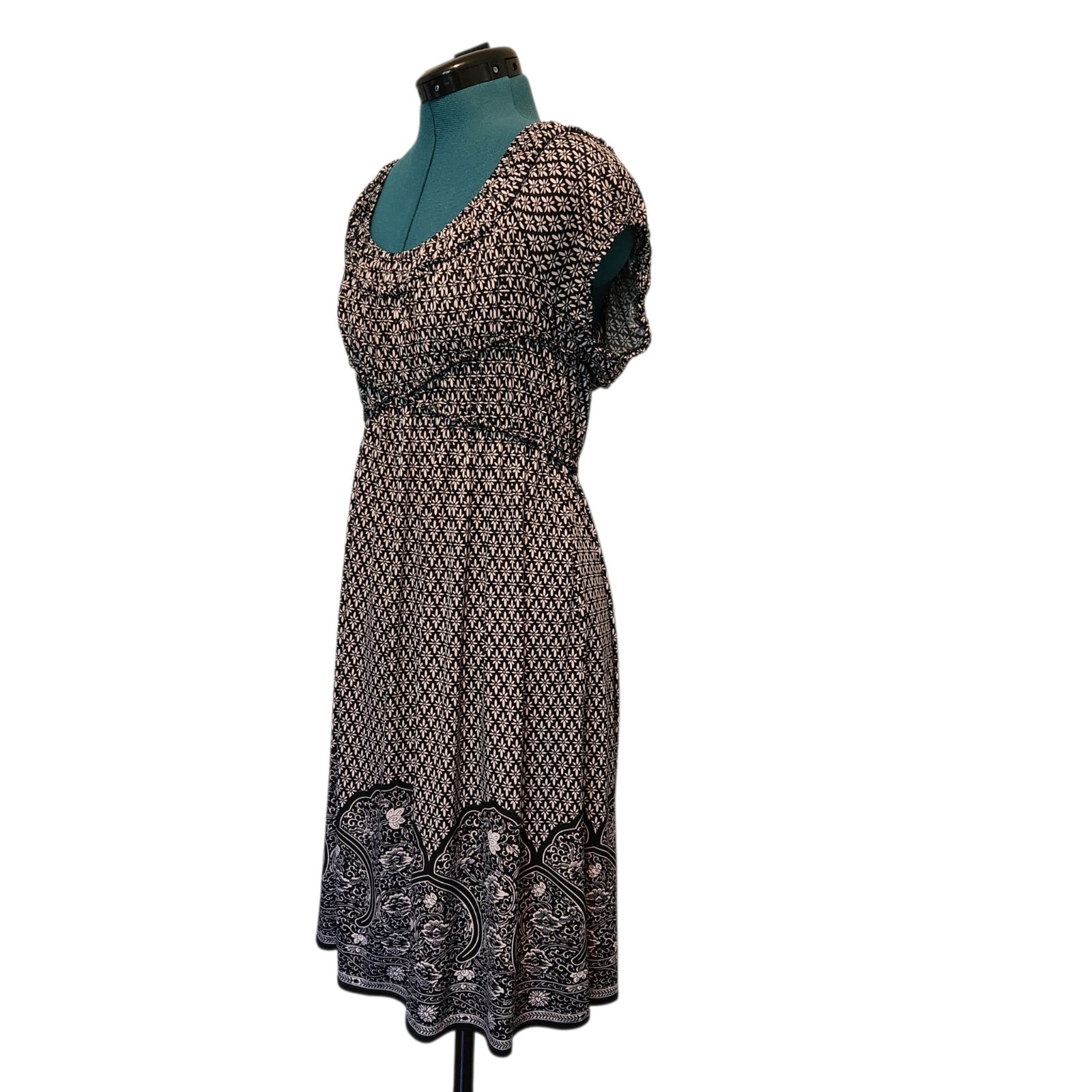 Max Edition Midi Dress Black White Floral Stretchy Women’s Size Medium