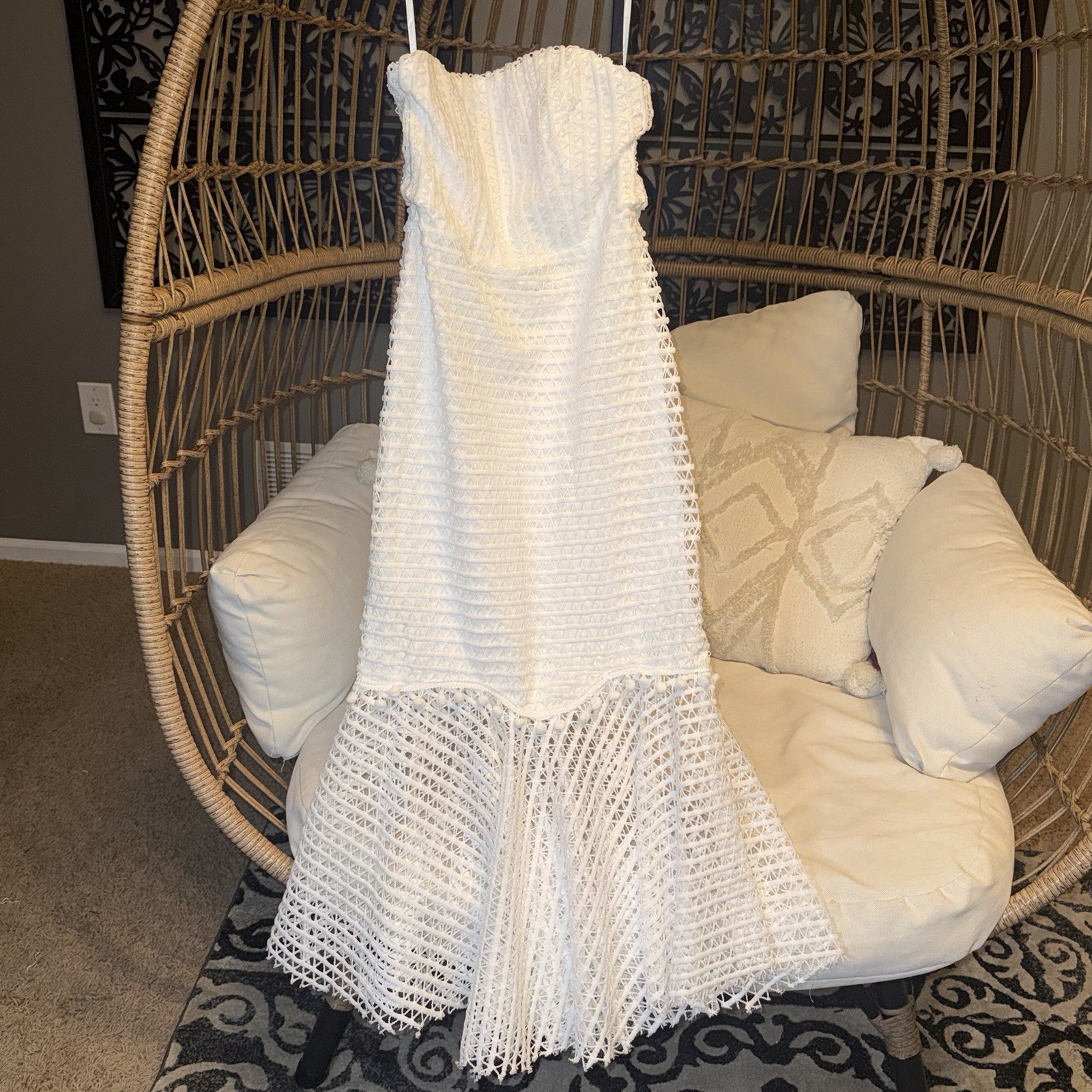Selfie Leslie White Strapless Mermaid Dress NWT Size US M – 2026 Brides