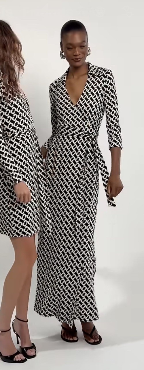Size 2 4 DVF Diane von Furstenberg Iconic ABIGAIL Chain Link Wrap Maxi Dress