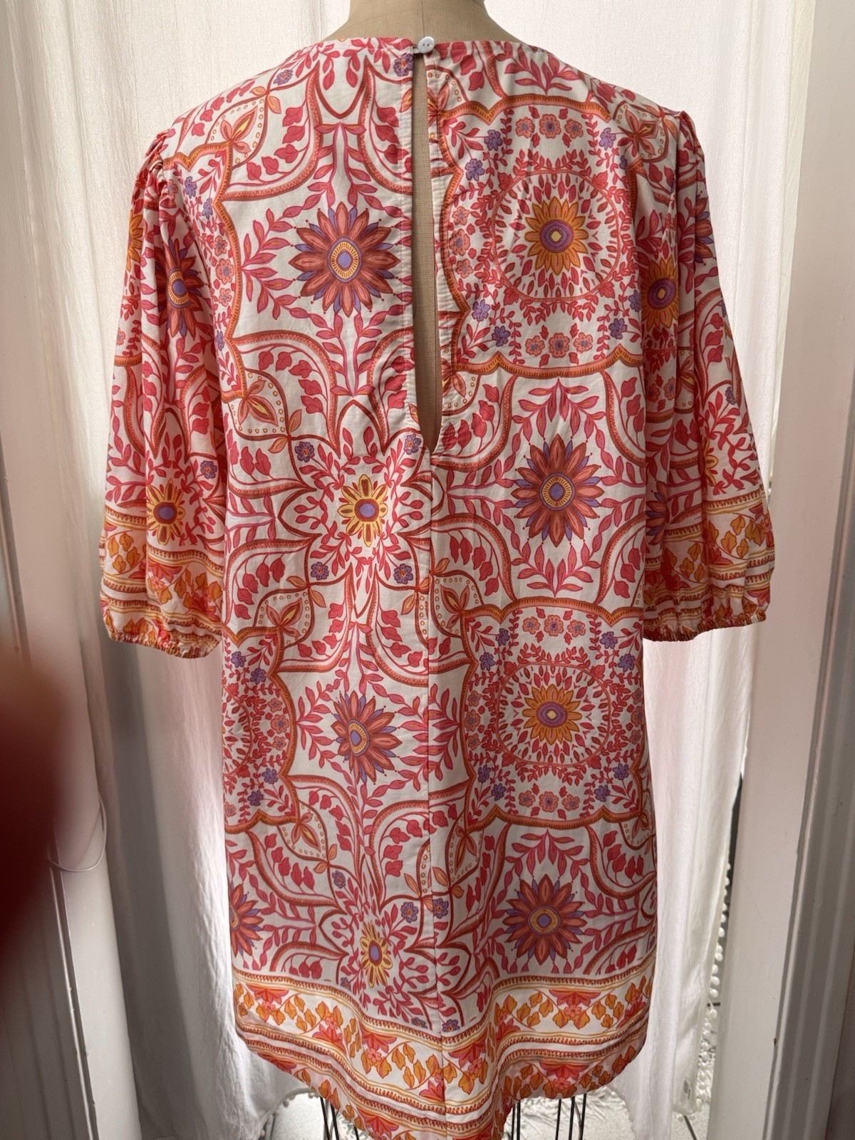 Olivaceous Floral Cotton Woven Shift Dress White Red Orange Purple Puff Sleeve M