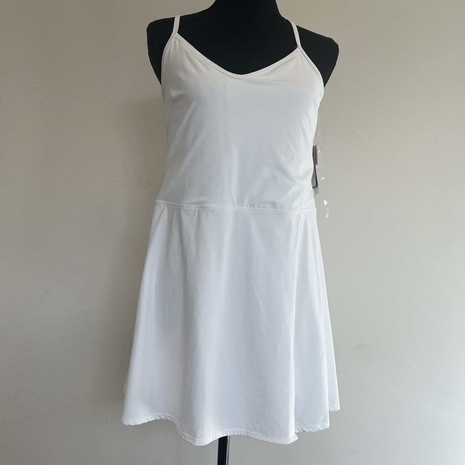 Joy Lab NWT True White Active Dress Built in Shelf Bra and Shorts X-Back L