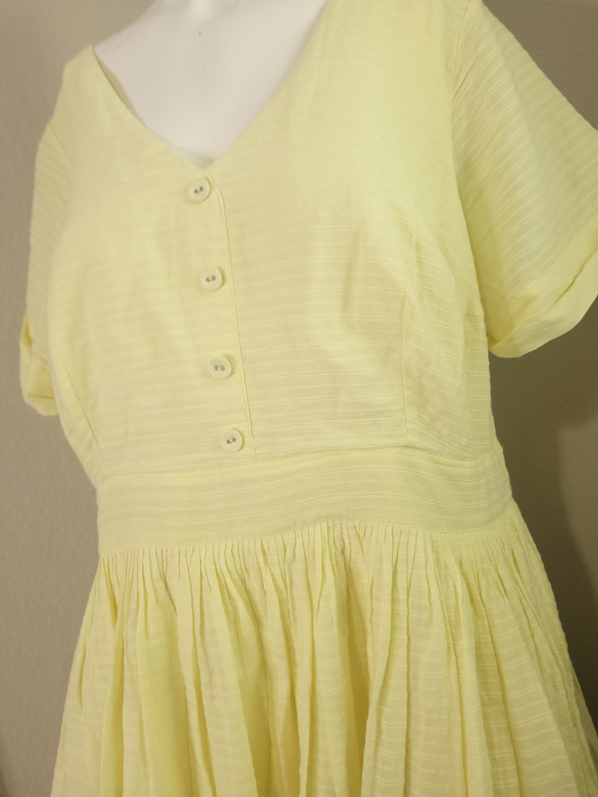 ModCloth size 18 maxi long dress yellow lining faux button pleated smocked