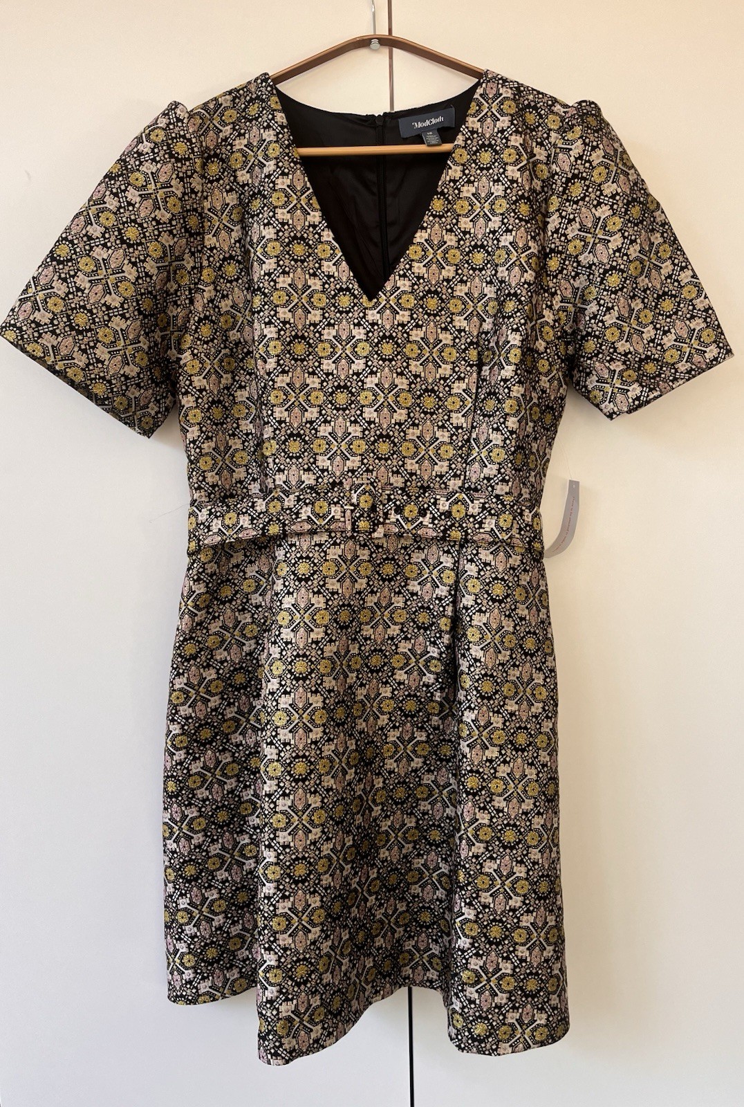 ModCloth Black Gold Pink Geometric Knee Length A-Line Dress Short Sleeve Size 16