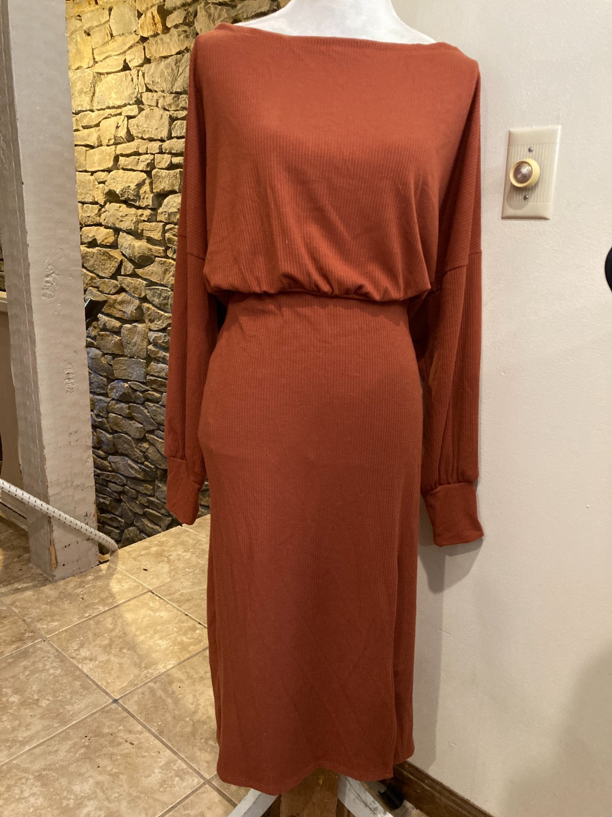 Velvet torch Los Angeles longsleeve Sweater Dress, Large, Tabacco color, NWT