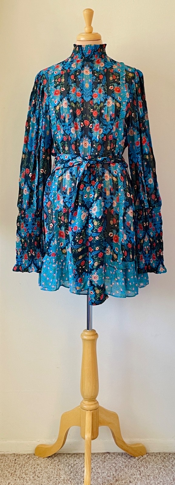 Farm Rio Size M Blue Arabesque Floral Ruffle Mock Neck Mini Dress Smocked Cuffs