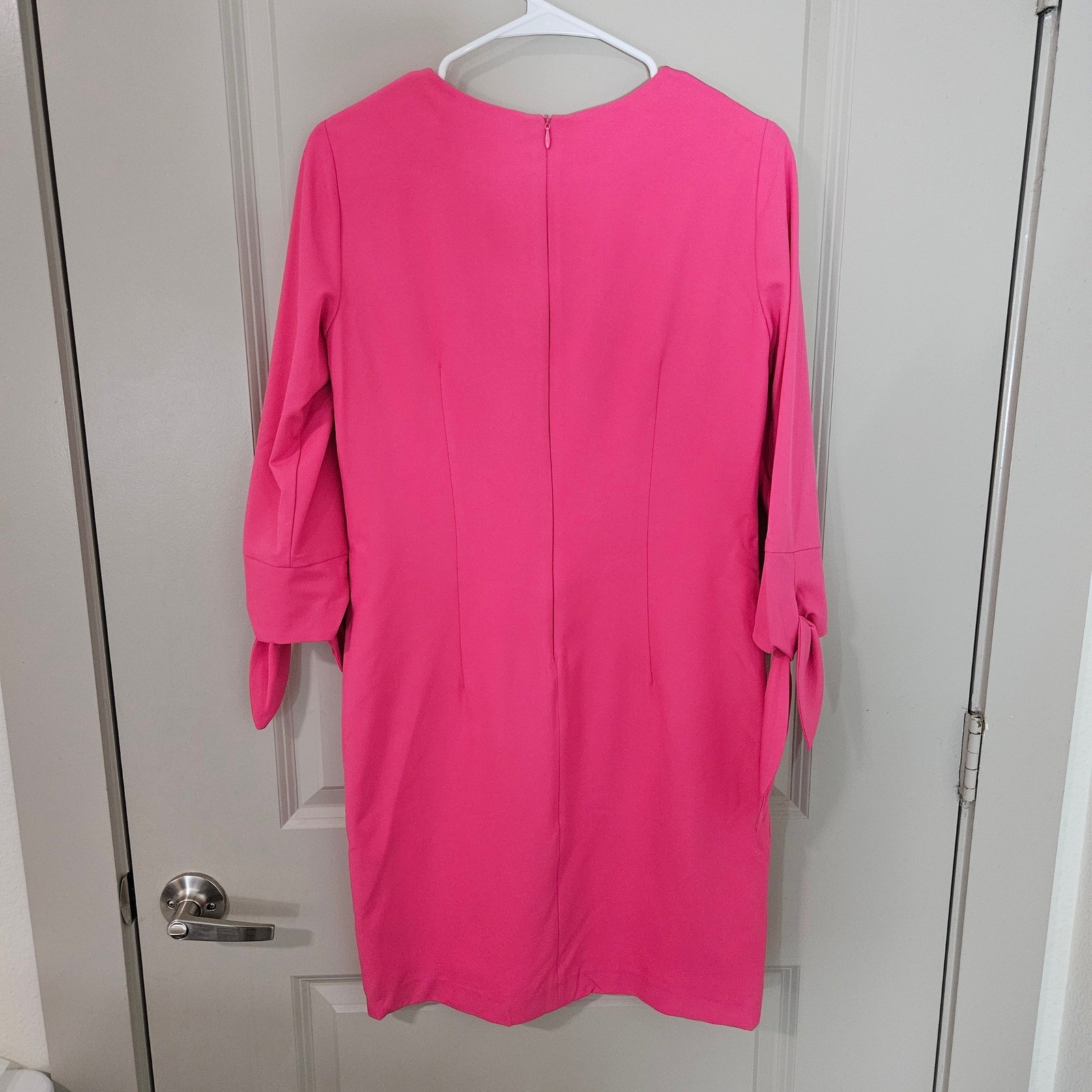 Vilagallo Pink Keyhole Tie Sleeve Shift Dress Made in Spain Size 38