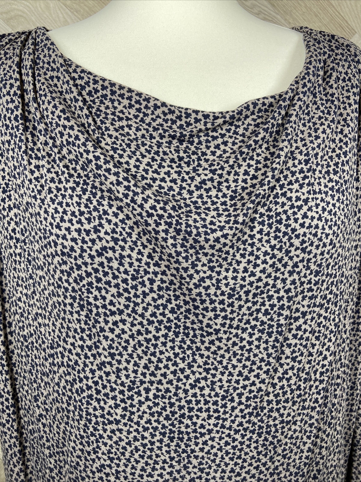French Connection Dark Floral Leaf Pattern Stretch Long Sleeved Dress Size 8
