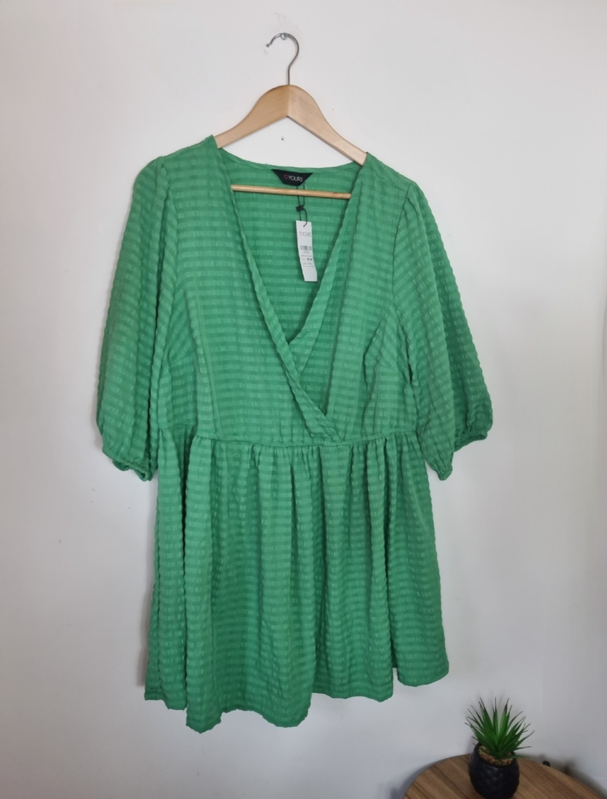 YOURS Size 22-24 Green Faux Wrap Long Sleeved Dress NEW BNWT knee Length