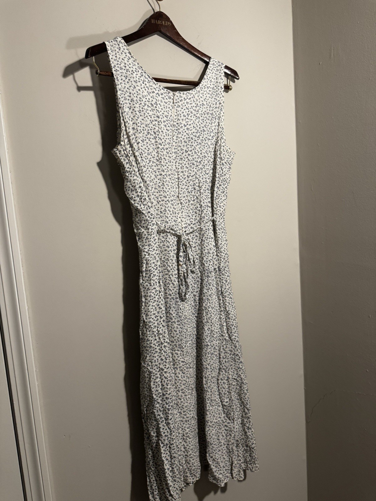 Axara Paris Sleeveless White With Blue Flower Sun Dress Sz UK 44/US 12 Designer