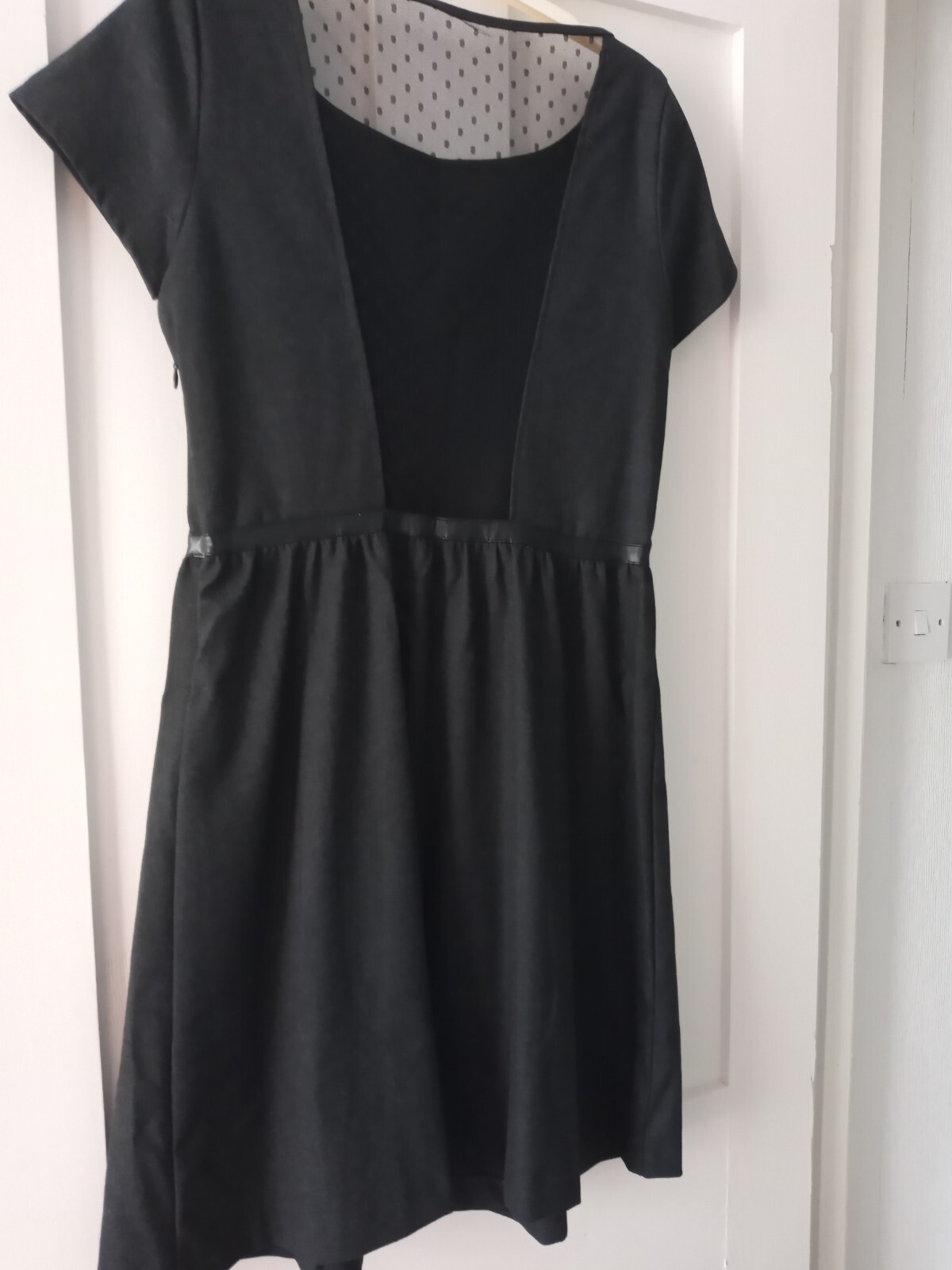 Ladies La Redoute Dark Grey/Black Lace Back Detail Dress Size 10 – Worn once