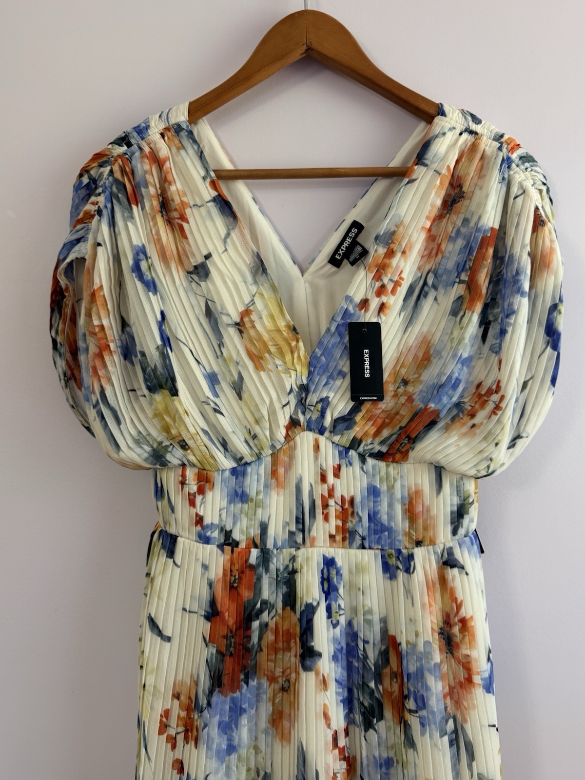 New Express Floral Pleated Maxi Dress 100% Recycled Polyester Puff Sleeve XS