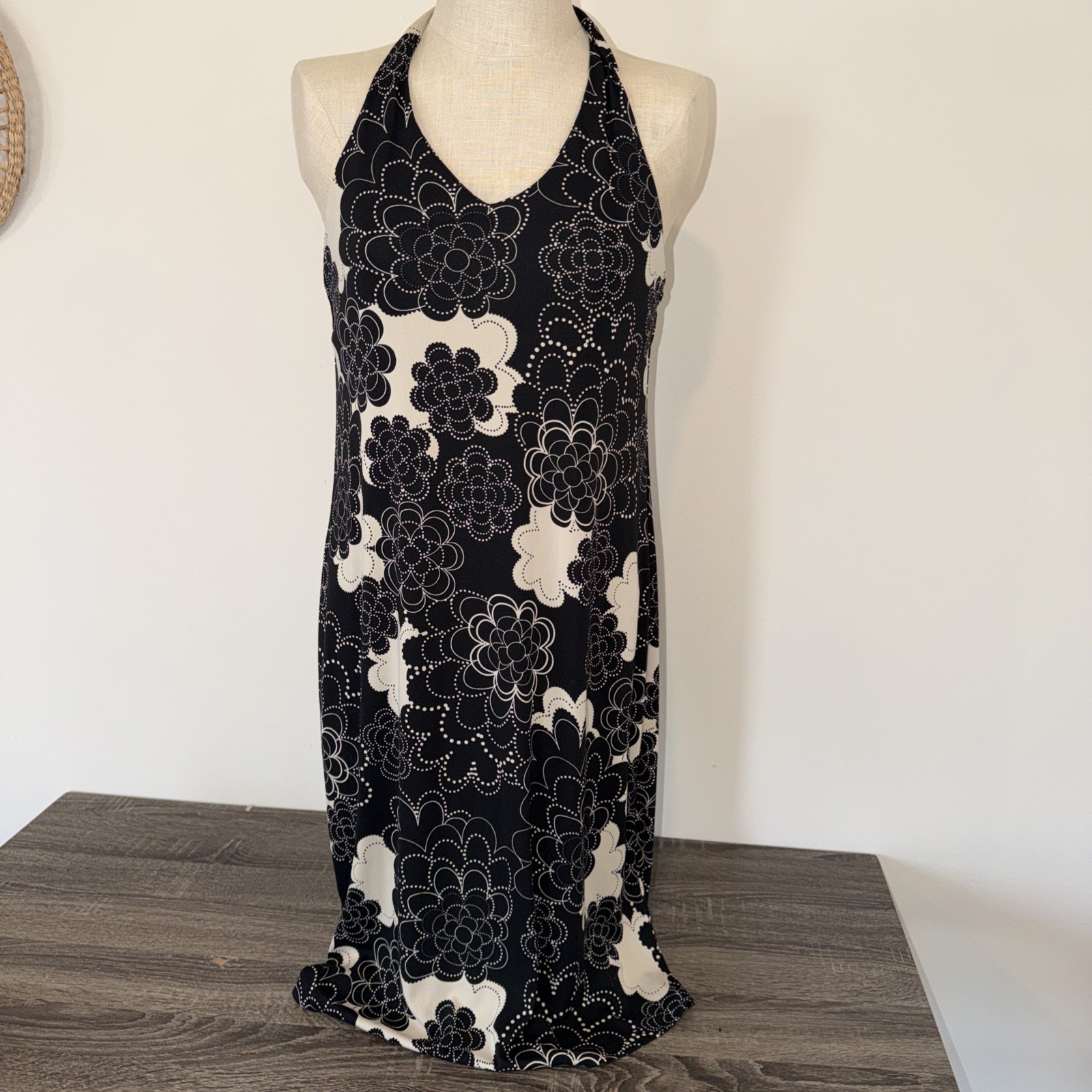 Mossimo Halter Dress Y2K Women’s Size Medium?