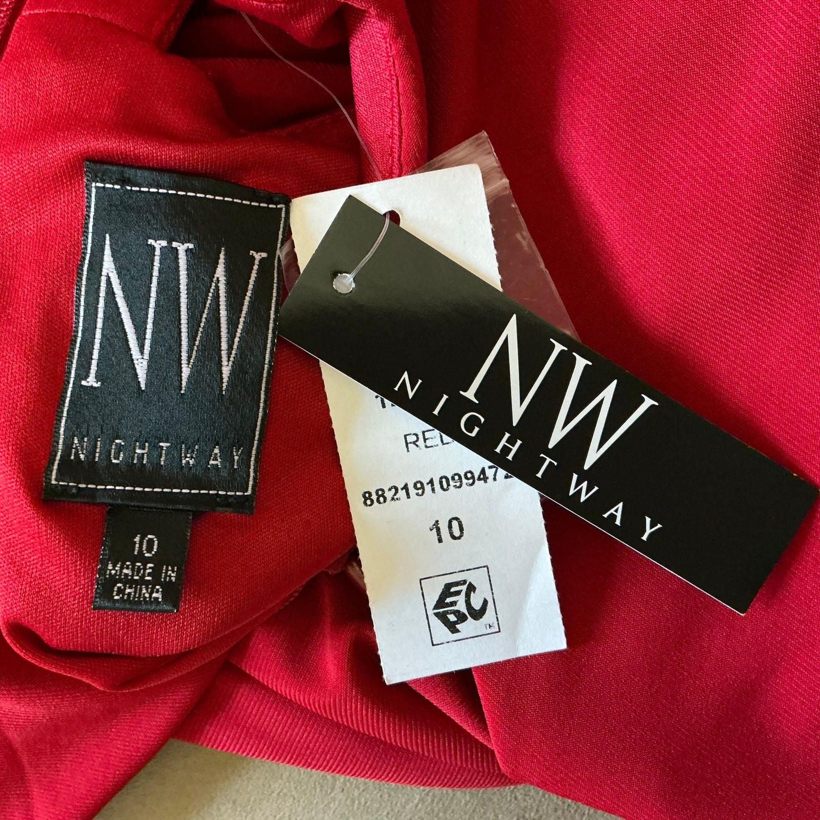 Nightway Red Evening Gown Backless Cut Out Thigh Slit A-Line Long Dress Size 10