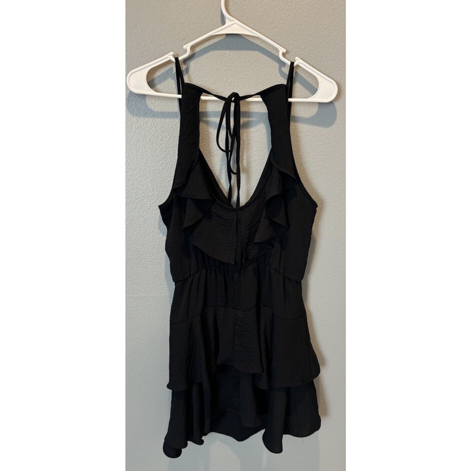 Women’s BCBG Generation Short Tiered Black Dress Cowl Front Tie Neck Size M